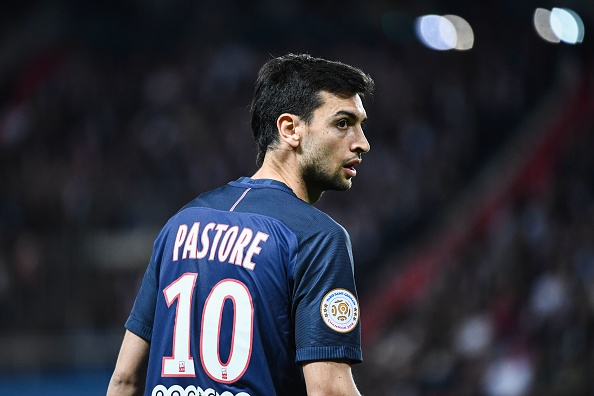 Ly do Pastore mac ao so 10 cua Neymar hinh anh