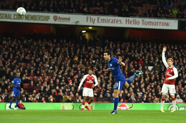 Danh bai Chelsea,  Arsenal vao chung ket League Cup anh 3