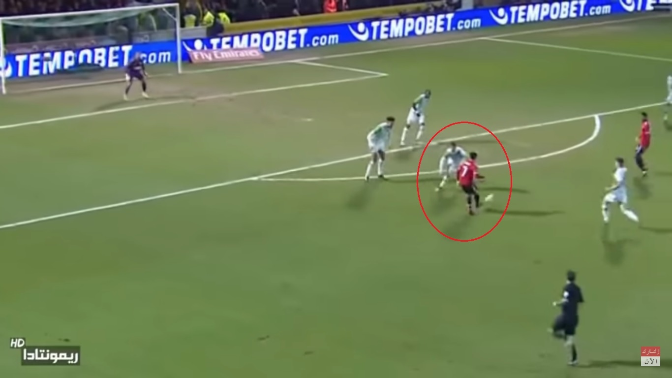 Sanchez cung dong doi gianh chien thang 4 sao tang sinh nhat Mourinho anh 6