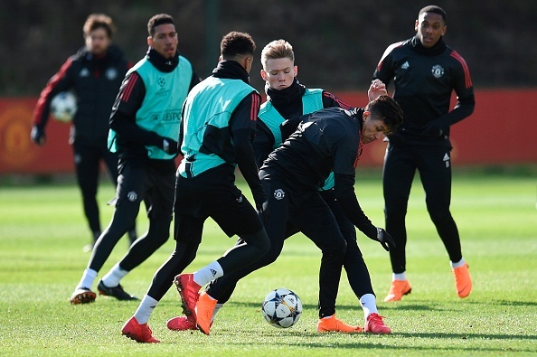 MU don hang loat tru cot truoc dai chien Sevilla anh 9