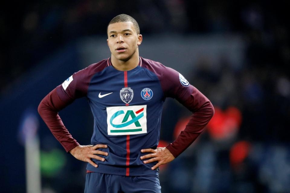 PSG co nguy co mat not Mbappe o dai chien voi Real Madrid hinh anh