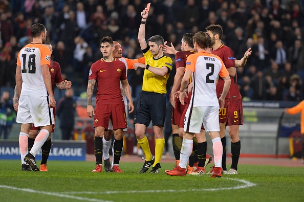 Dzeko lap cong dua AS Roma vao tu ket Champions League anh 9