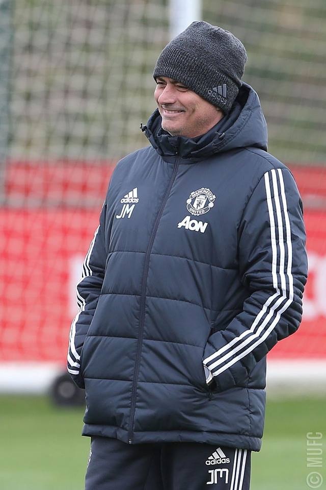 Dan sao MU san sang huy chuc vo dich som cua Man City anh 10