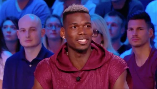 Pogba len tieng xoa diu cang thang voi Mourinho anh 1