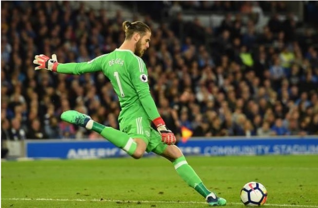 Cham diem Brighton 1-0 MU: Yeu kem toan dien anh 1