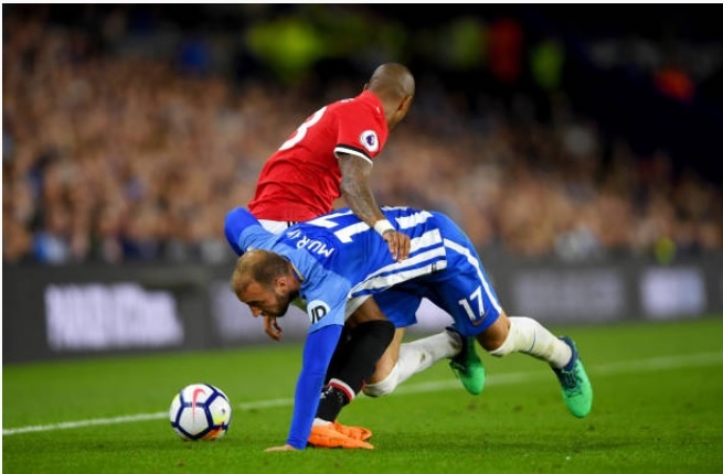 Cham diem Brighton 1-0 MU: Yeu kem toan dien anh 5
