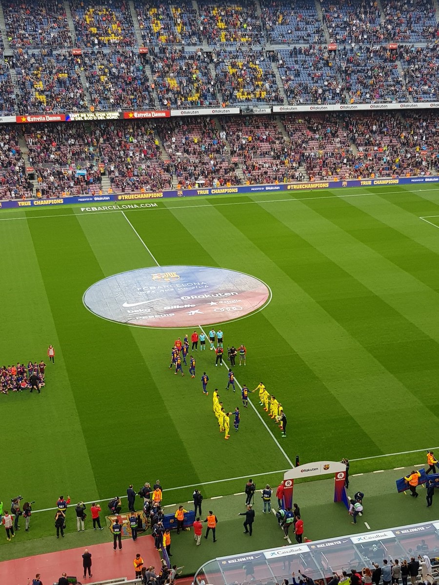 De bep Villarreal 5-1,  Barca noi dai chuoi tran bat bai tai La Liga anh 1