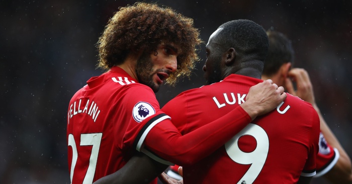 Thua Chelsea, Mourinho to Lukaku va Fellaini giu chan vi World Cup hinh anh