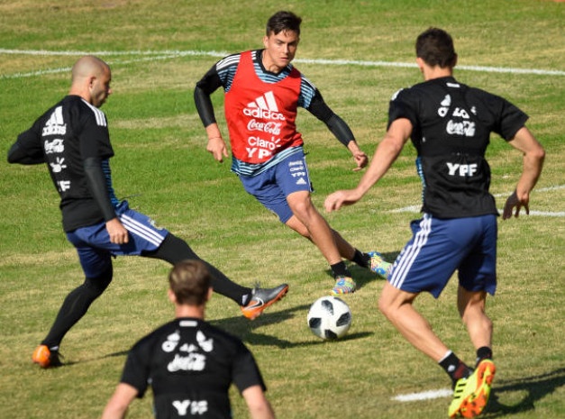 CDV toi kin san xem Messi cung dong doi luyen tap anh 12