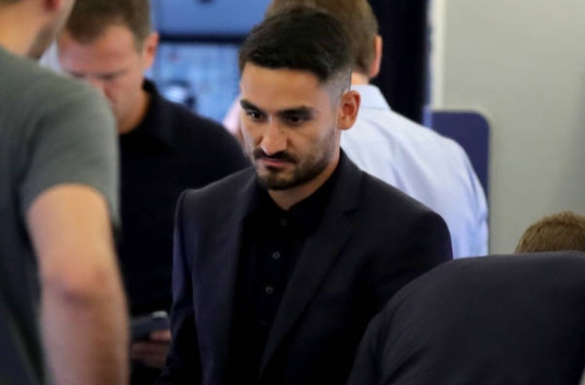 DT Duc lich lam toi Nga,  san sang bao ve ngoi vuong anh 8