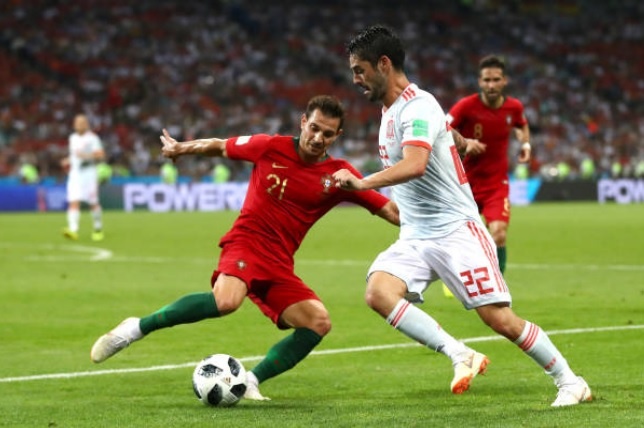 Cham diem Bo Dao Nha 3-3 Tay Ban Nha: De Gea te nhat tran anh 10