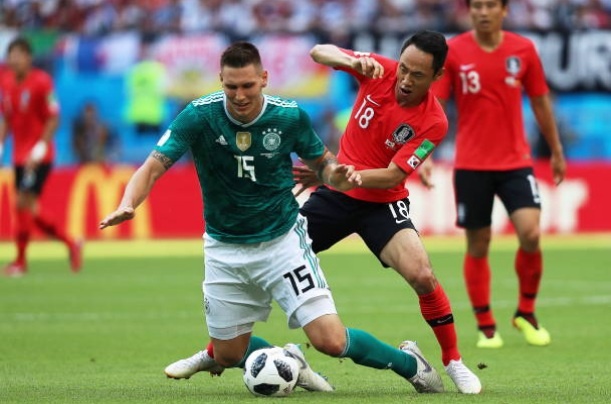 Cham diem Han Quoc 2-0 Duc: Yeu kem toan dien anh 3