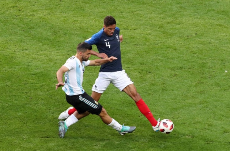 Cham diem Phap 4-3 Argentina: Diem 10 cho Mbappe anh 4