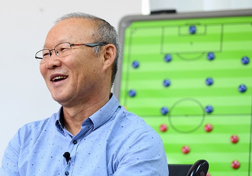 HLV Park Hang-seo danh gia doi thu cua U23 VN tai ASIAD 18 hinh anh