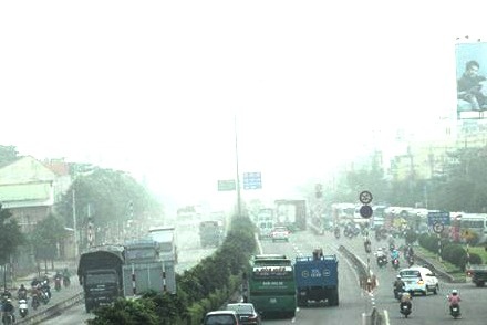 Sai Gon dot nhien day suong mu va se lanh hinh anh