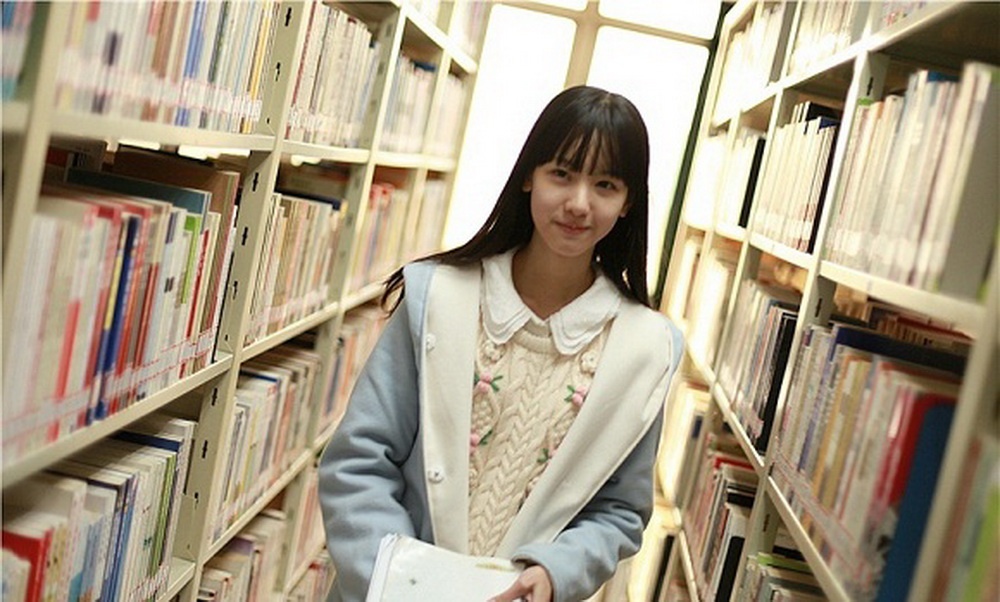 Ngam ve dep nu sinh nganh co khi la Hoa khoi giang duong hinh anh