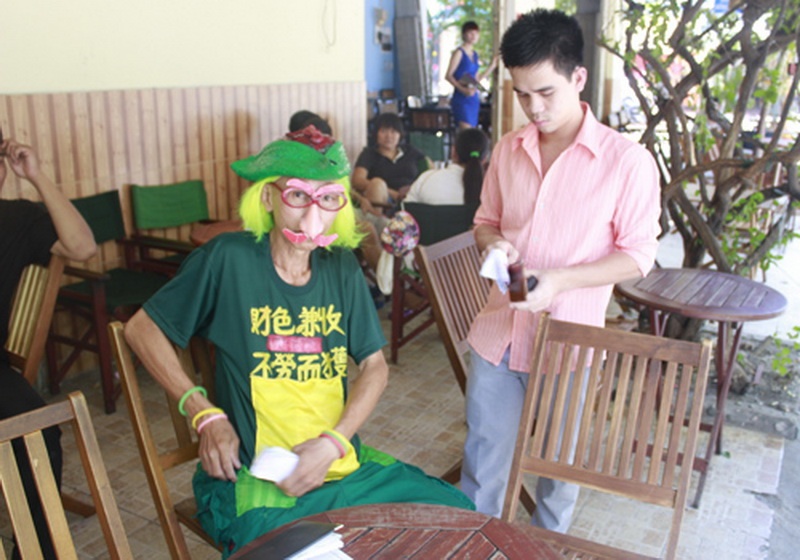 Nhung cach ban ve so ky di o Sai Gon hinh anh