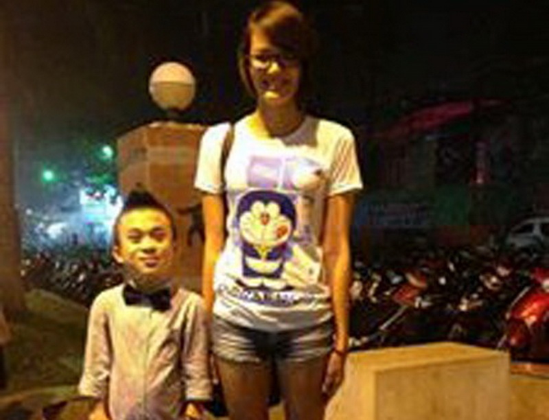 Chuyen tinh day song cua chu lun va nang Bach Tuyet hinh anh