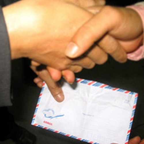 Bieu, tang cua cong sai quy dinh phat 50 trieu hinh anh