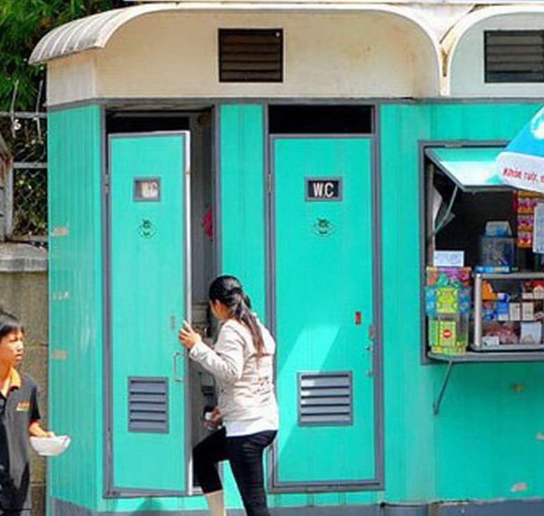 Dua 3 nha ve sinh cong cong '5 sao' vao hoat dong truoc Tet hinh anh