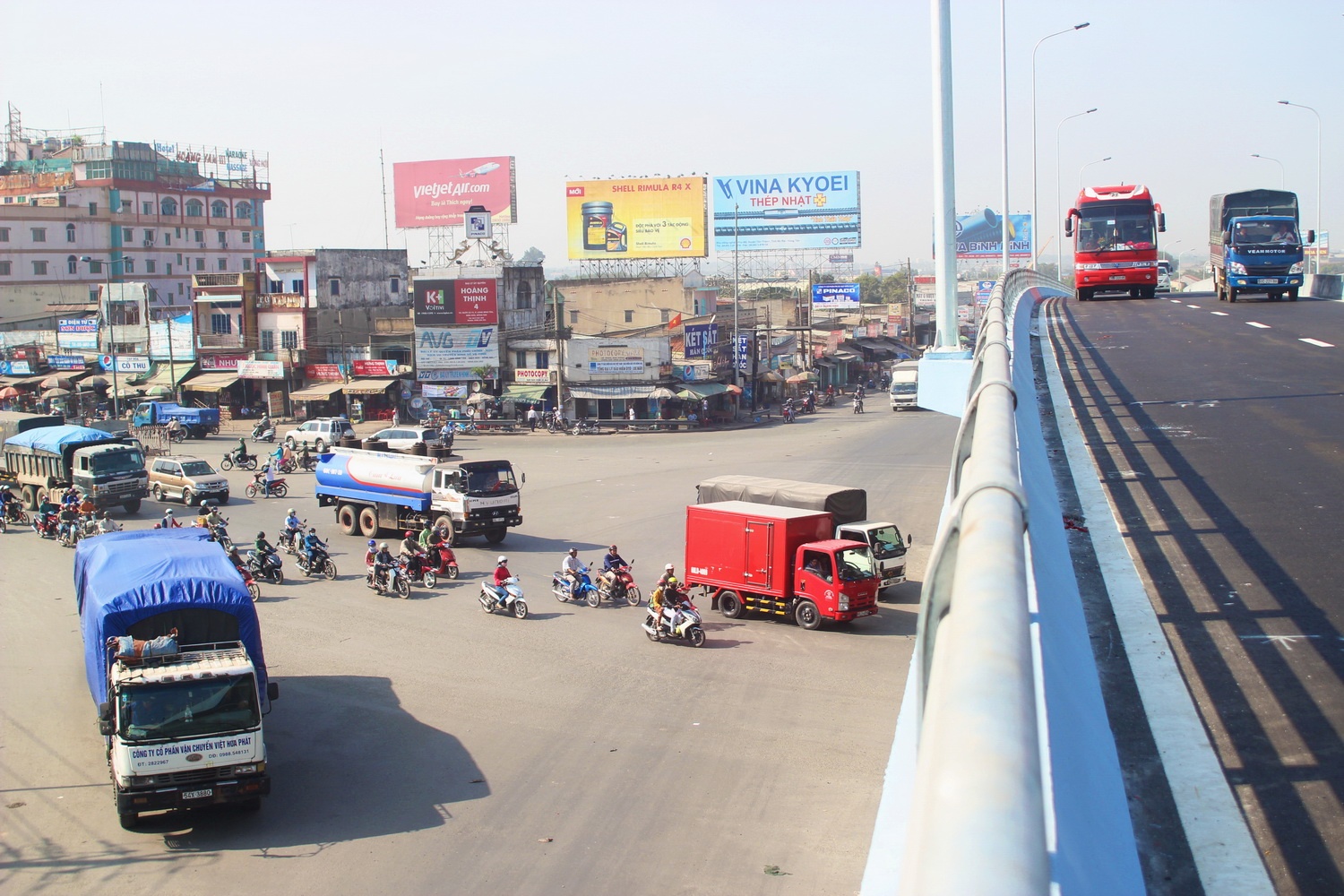 Clip diem den nga tu Vung Tau thong thoang sau khi thong xe hinh anh