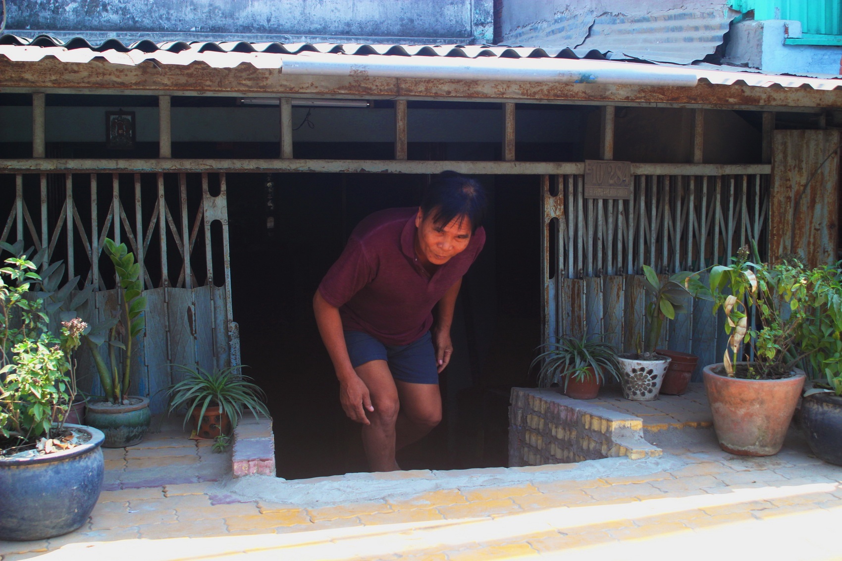 Nguoi Sai Gon vao nha phai cui gap lung hinh anh