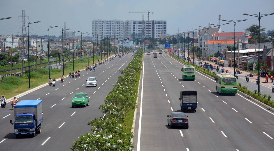 Thong xe tiep duong noi do 10 lan dep nhat Sai Gon hinh anh