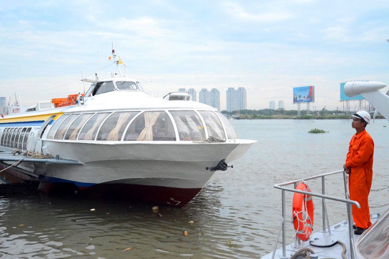 Tau canh ngam Sai Gon - Vung Tau chay tro lai sau mot nam hinh anh