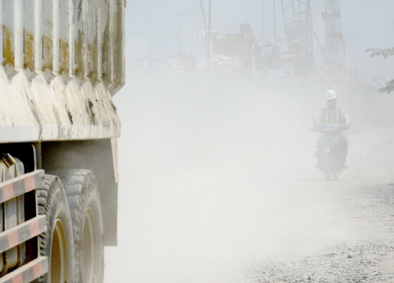 'Loc bui' o tuyen duong cua ngo Sai Gon hinh anh