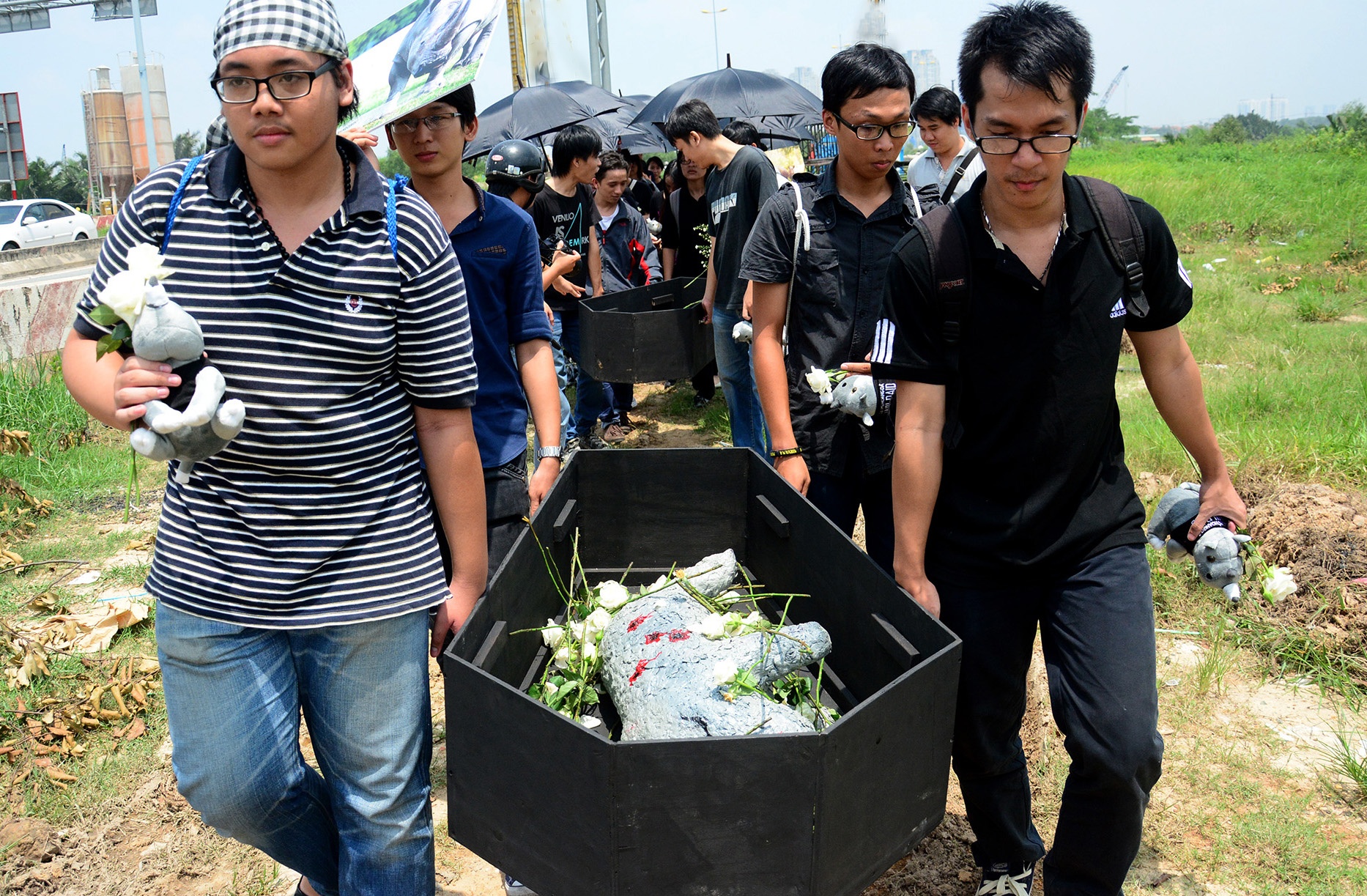 Dam tang te giac bi ban nhu that tai Sai Gon hinh anh