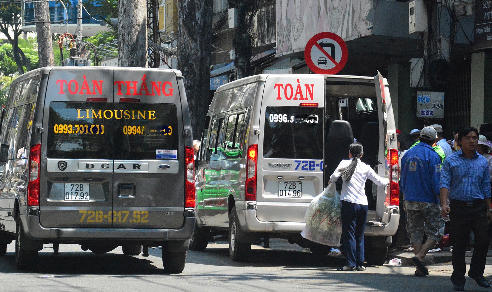 Nha xe doi pho voi lenh cam tu chi dao cua Bi thu Thang hinh anh