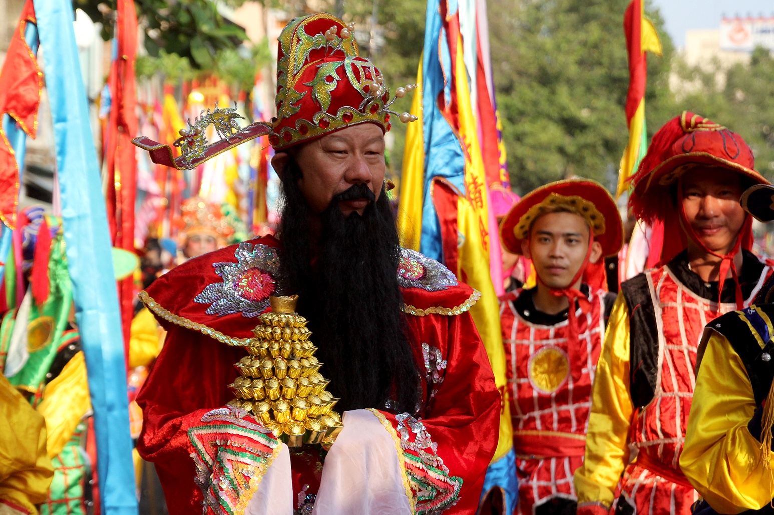 Nguoi Hoa song o Sai Gon ra duong dieu hanh hinh anh