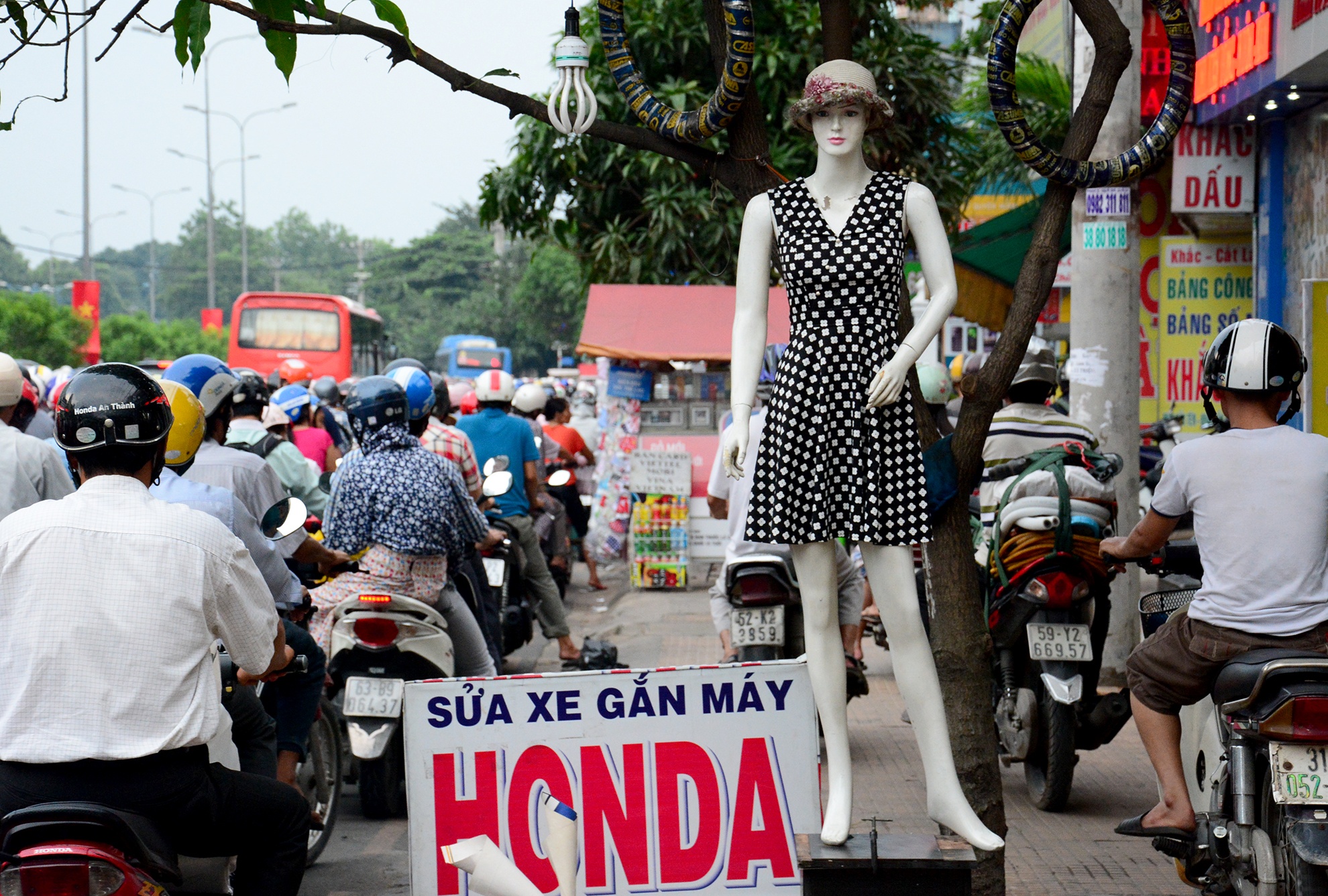 kinh doanh,  giu xe,  hang rong,  buon ban anh 8