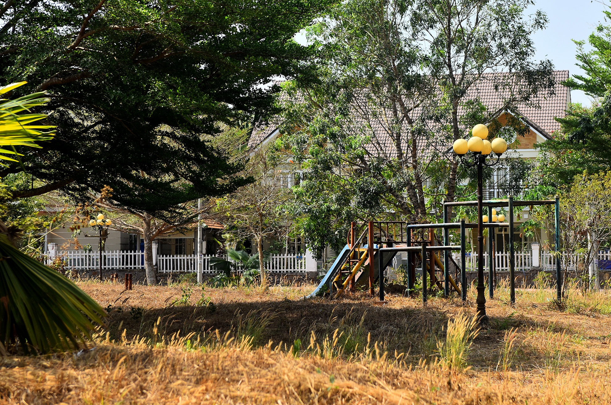 biet thu sang trong bo hoang anh 13