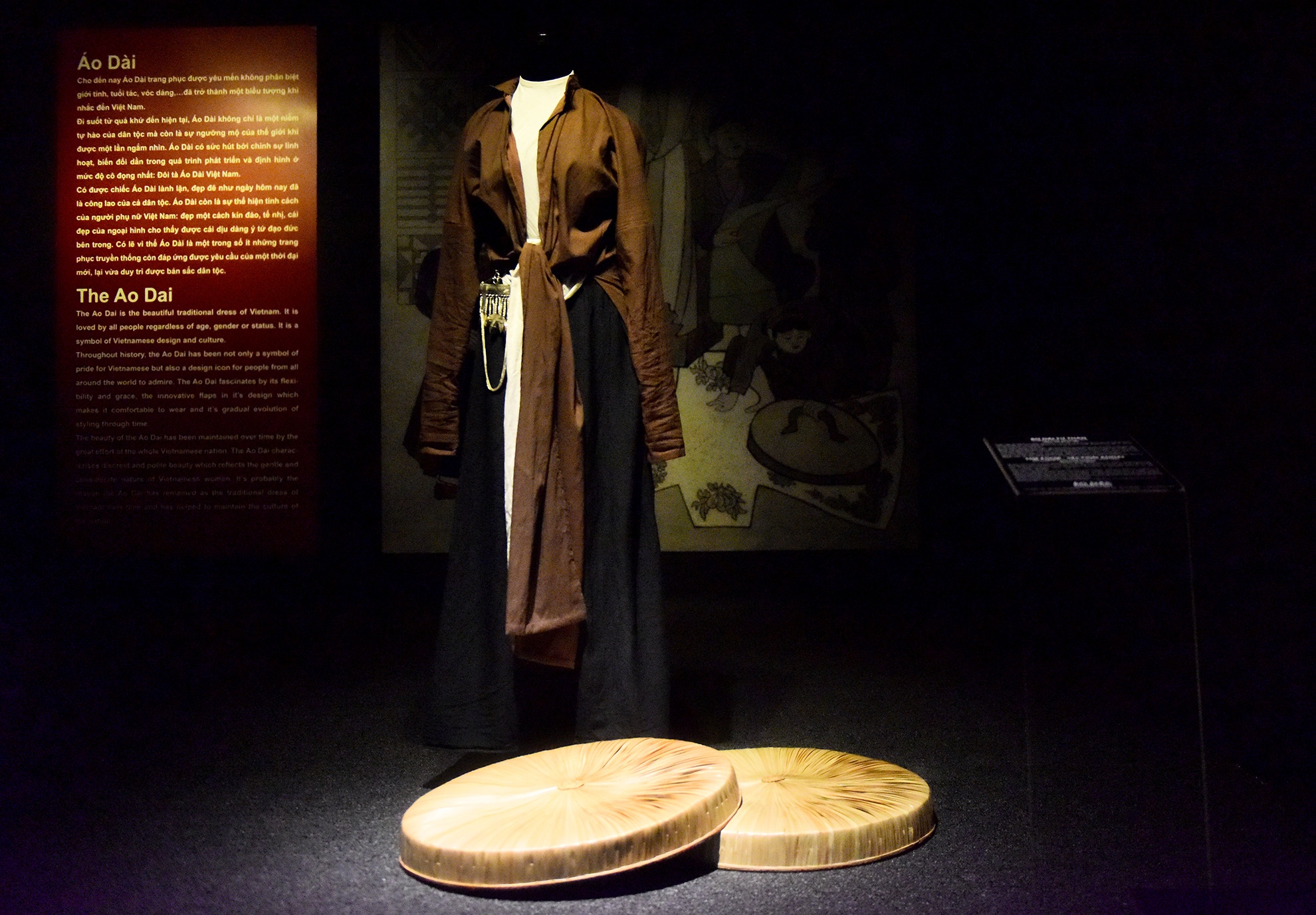 Long bao vua Bao Dai phuc che anh 14