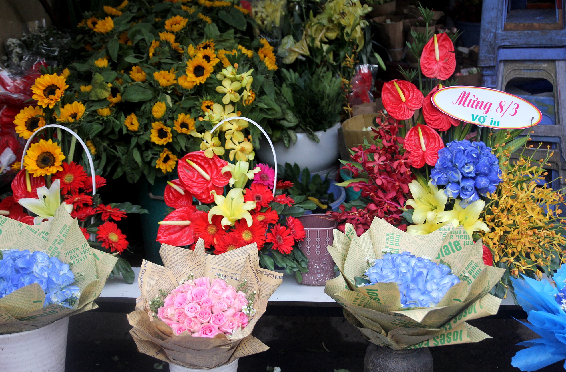 rac hoa,  8/3,  TP HCM,  chat dong anh 13