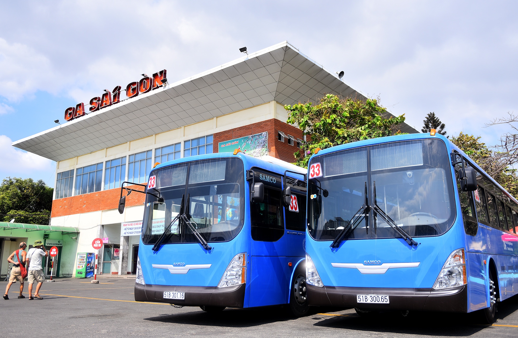 chuyen khach di tau do sap cau Ghenh anh 12