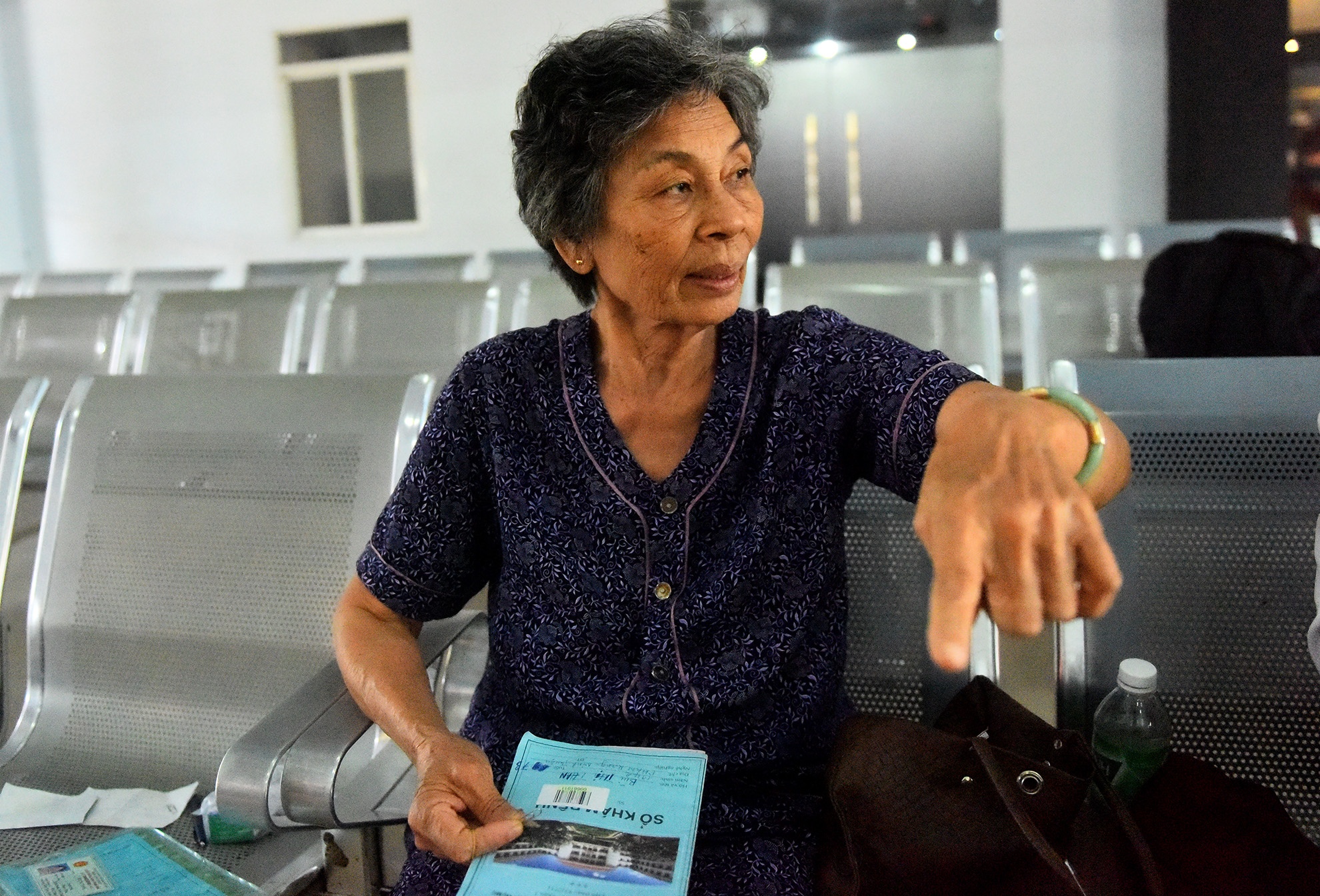 chuyen khach di tau do sap cau Ghenh anh 13