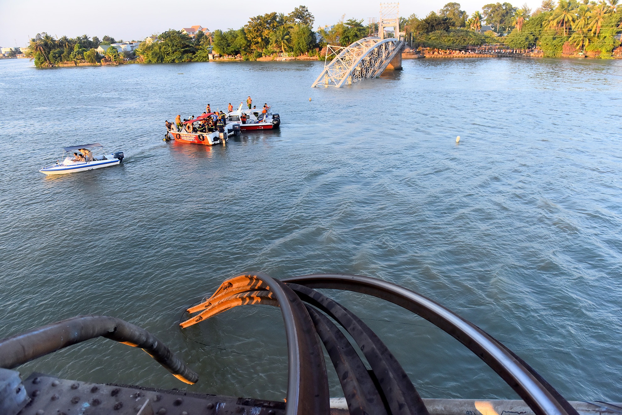 Sap cau Ghenh anh 10