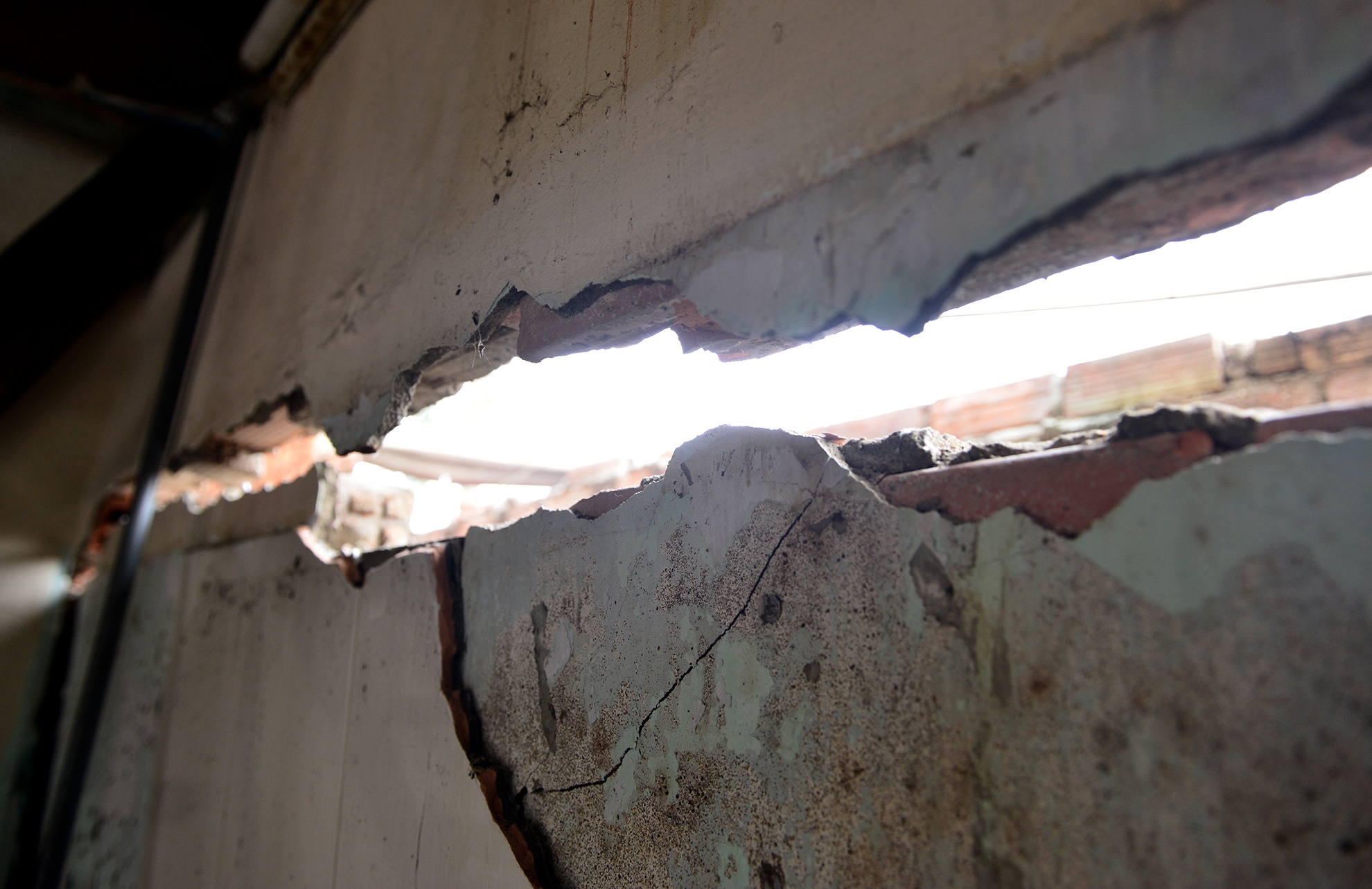 cong trinh cao tang sut lun o Sai Gon anh 13