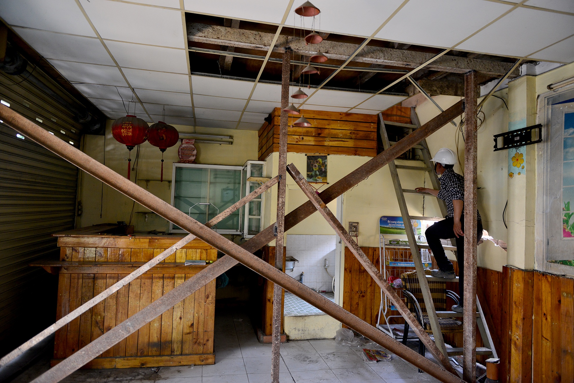 cong trinh cao tang sut lun o Sai Gon anh 14