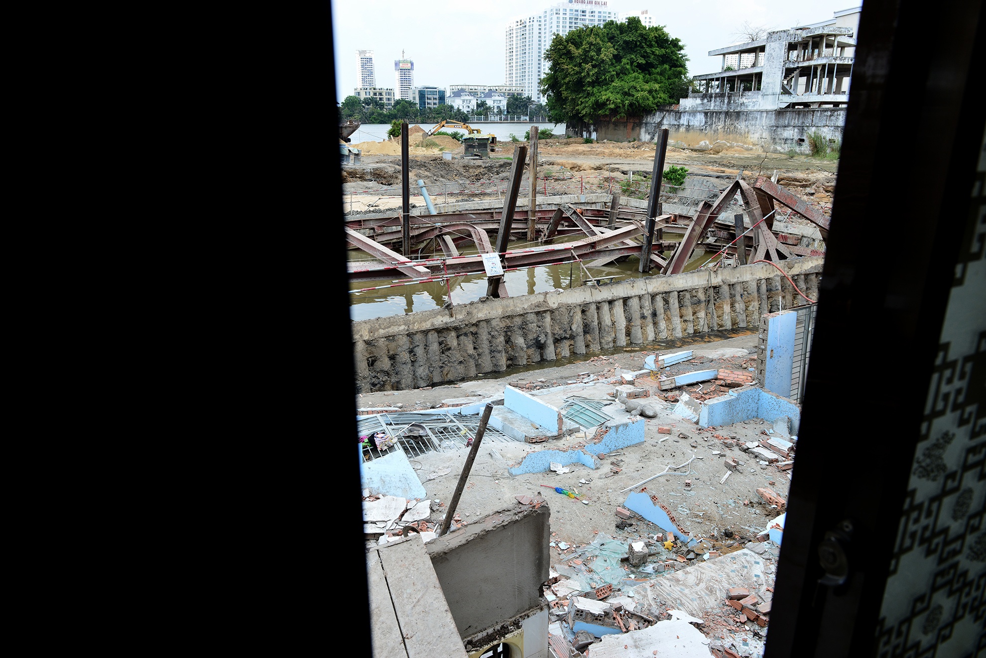 cong trinh cao tang sut lun o Sai Gon anh 6