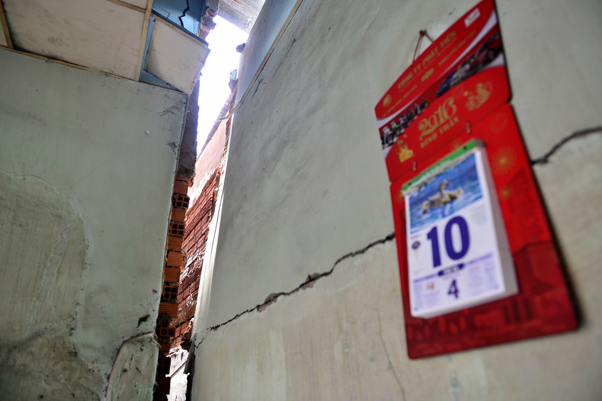 cong trinh cao tang sut lun o Sai Gon anh 11