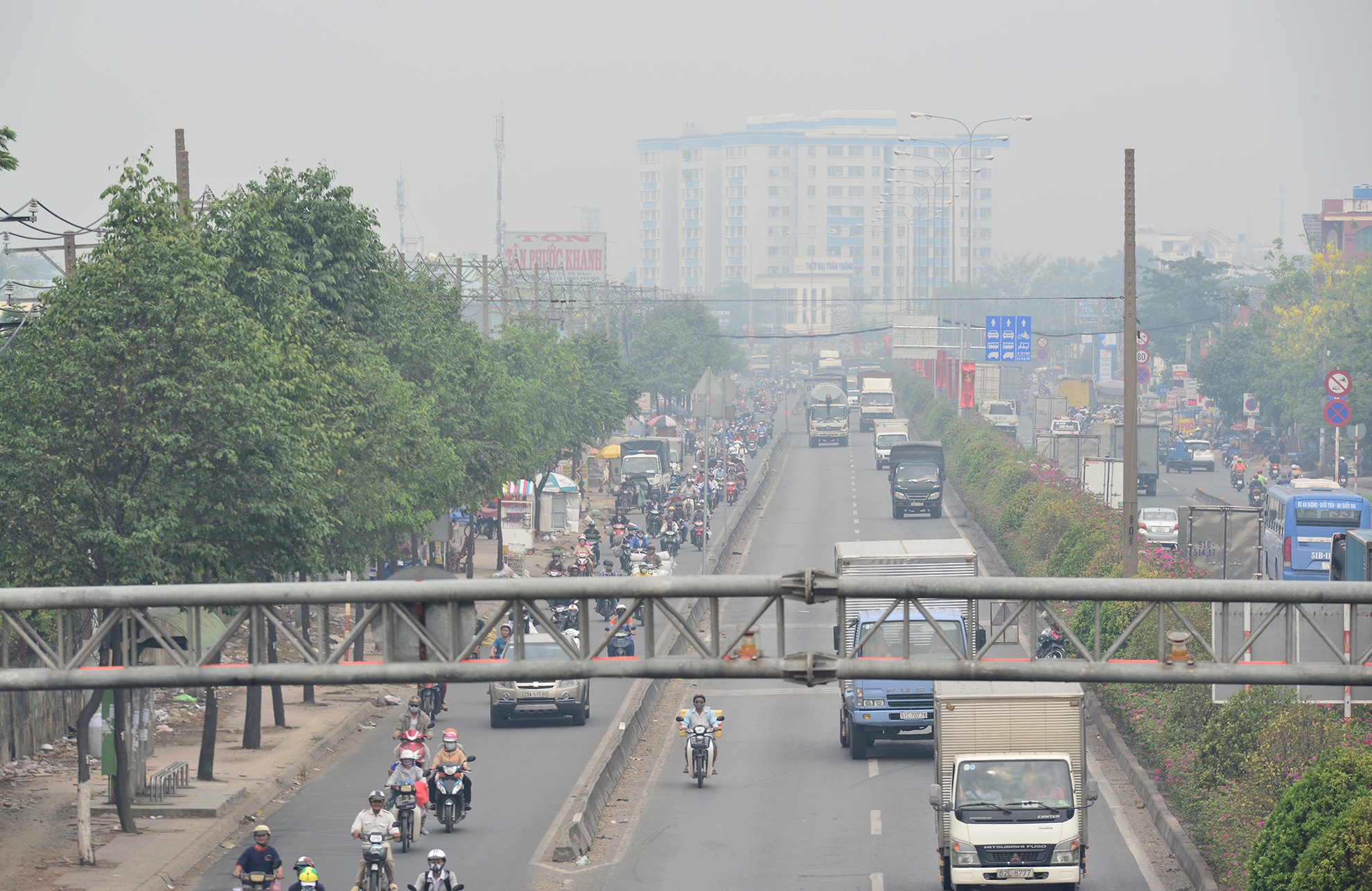Sai Gon chim trong suong mu anh 1