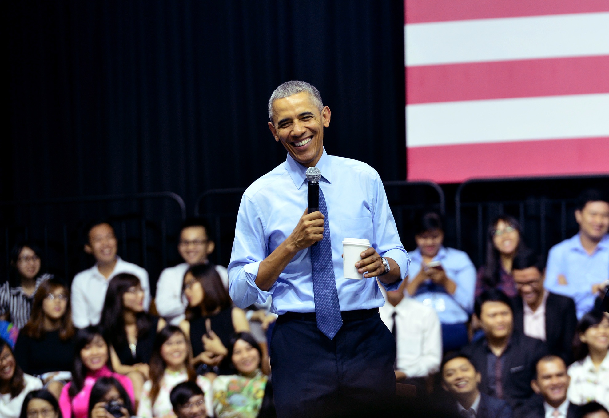 TT Obama gap gioi tre TP HCM anh 10