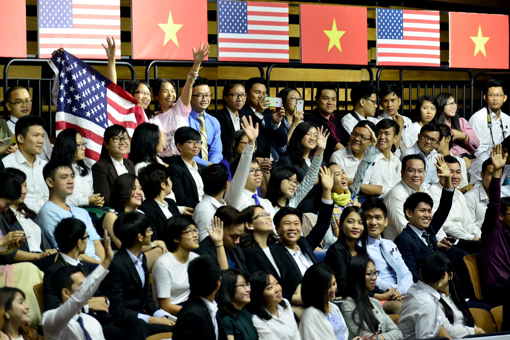 TT Obama gap gioi tre TP HCM anh 12