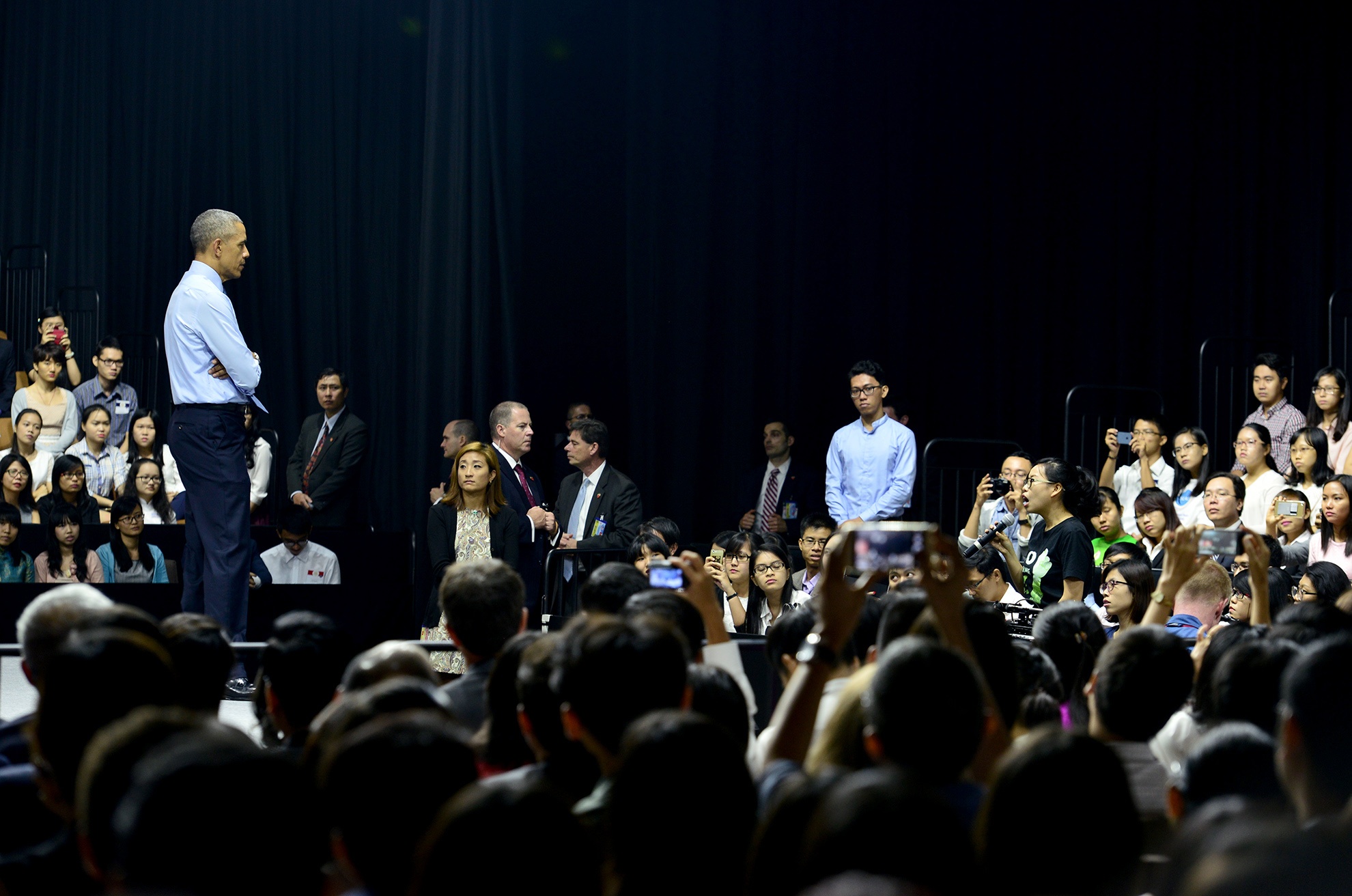 TT Obama gap gioi tre TP HCM anh 8