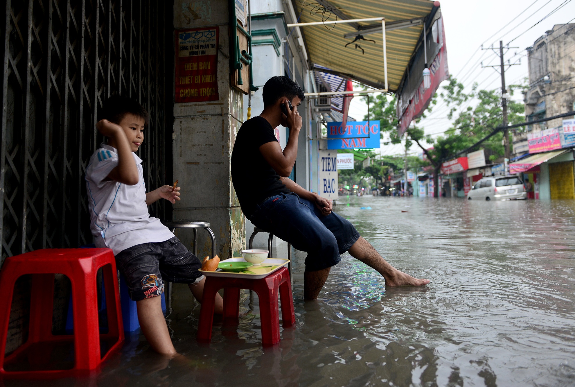 sai gon ngap nang anh 12