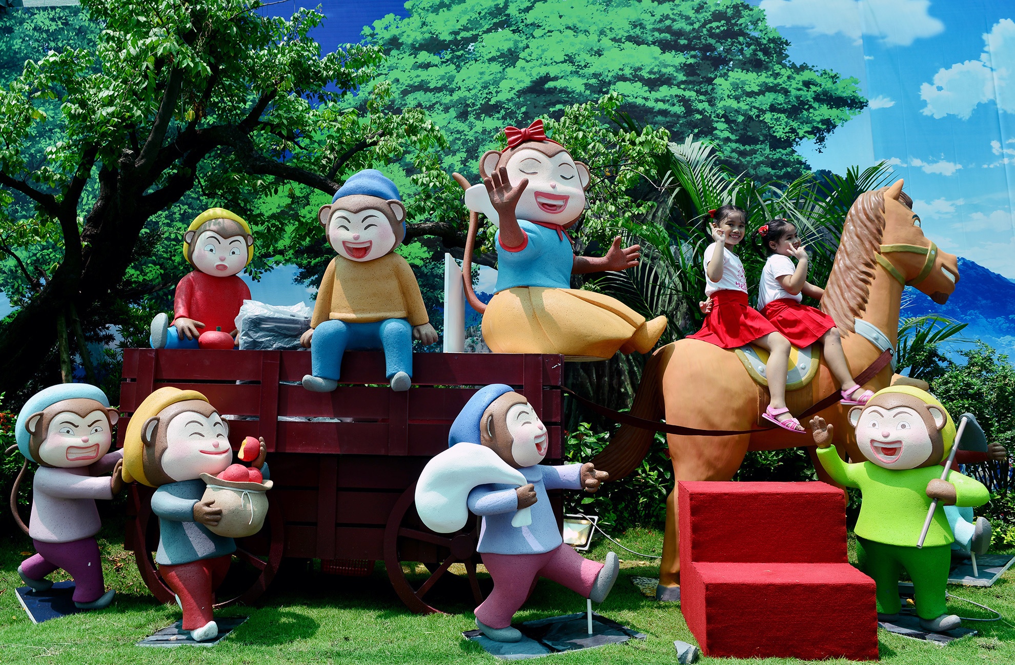 Chup anh voi nhung chu khi vui nhon o Sai Gon anh 8