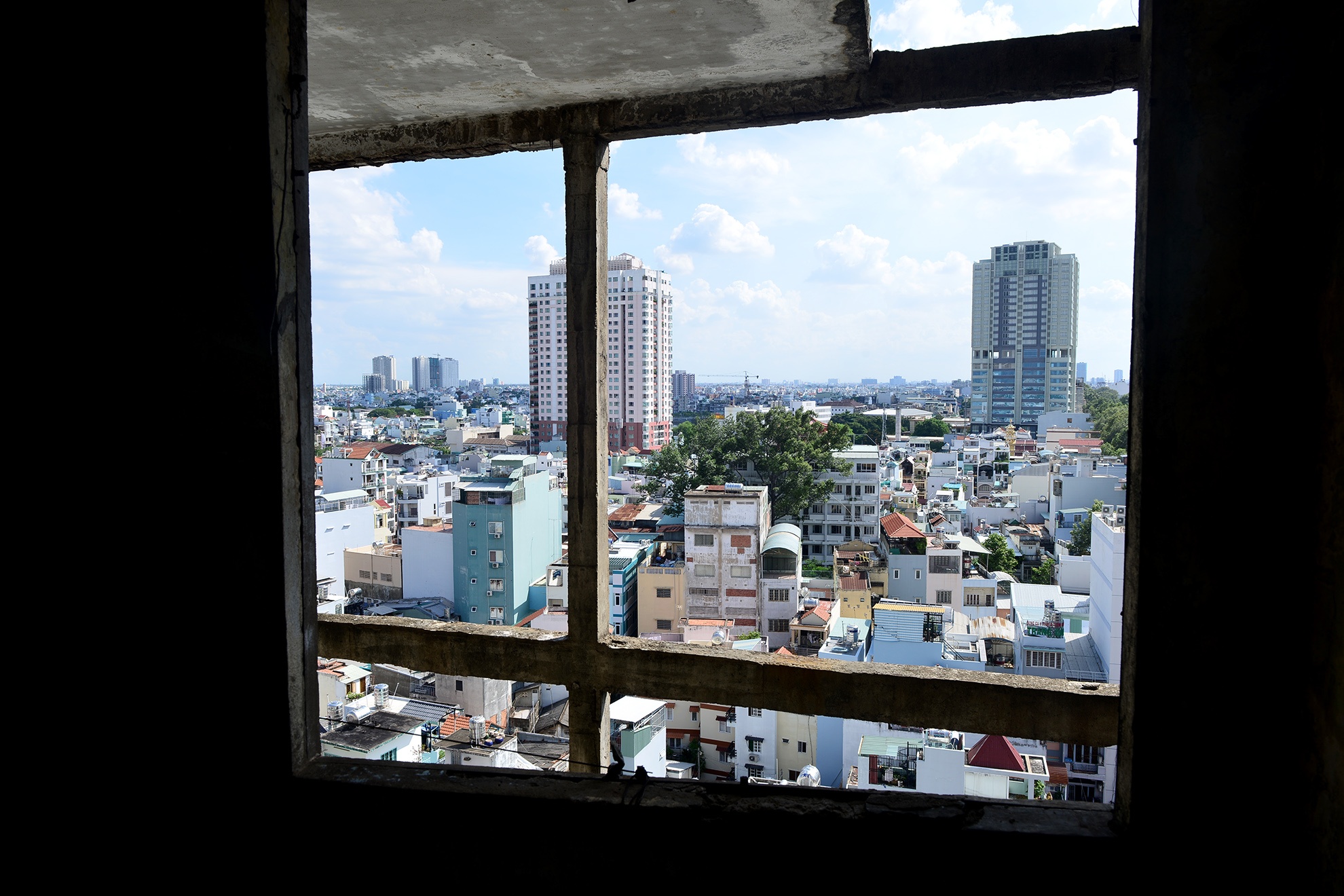 chung cu bi thu Dinh La Thang muon thao do anh 19